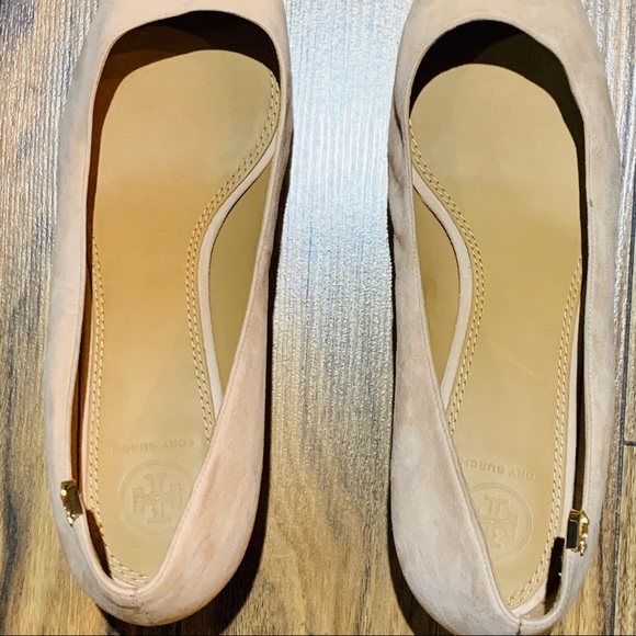 Tory Burch Elizabeth 40MM Pump (Blush) - Picture 4 of 6